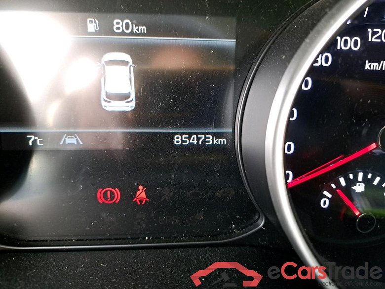 KIA Ceed / 2021 / 5P / berlina con portón 1.0 T-GDi 74kW (100CV) Concept #5