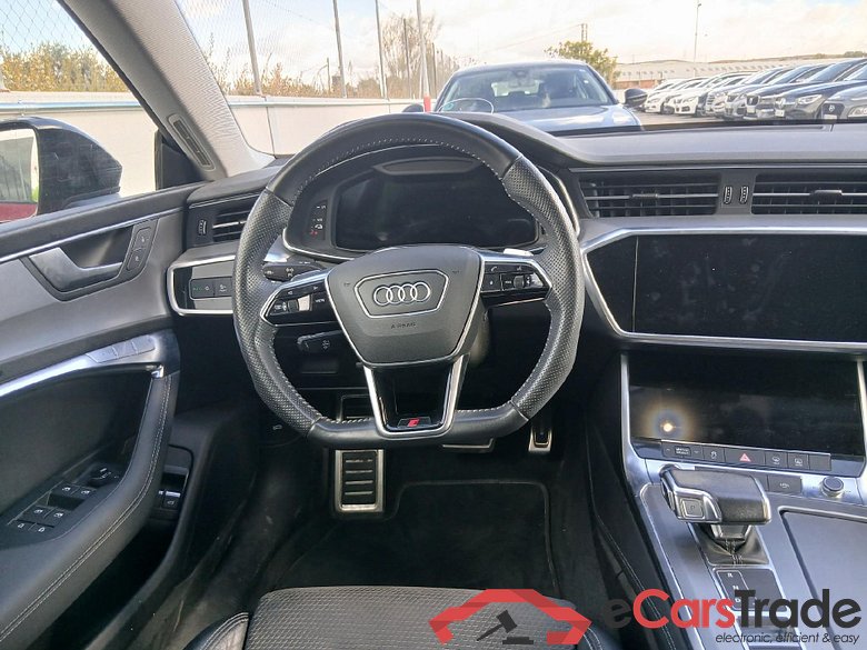 AUDI A7 / 2017 / 5P / berlina con portón Sportback 55 TFSIe 270KW quat-ult S tron #3