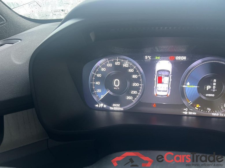 VOLVO XC40 / 2017 / 5P / todoterreno 1.5 T4 Twin Recharge Inscription Auto #5