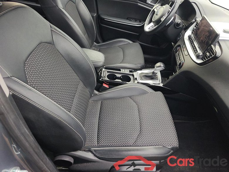 KIA XCeed / 2019 / 5P / todoterreno 1.6 GDi PHEV 104kW (141CV) eTech #6