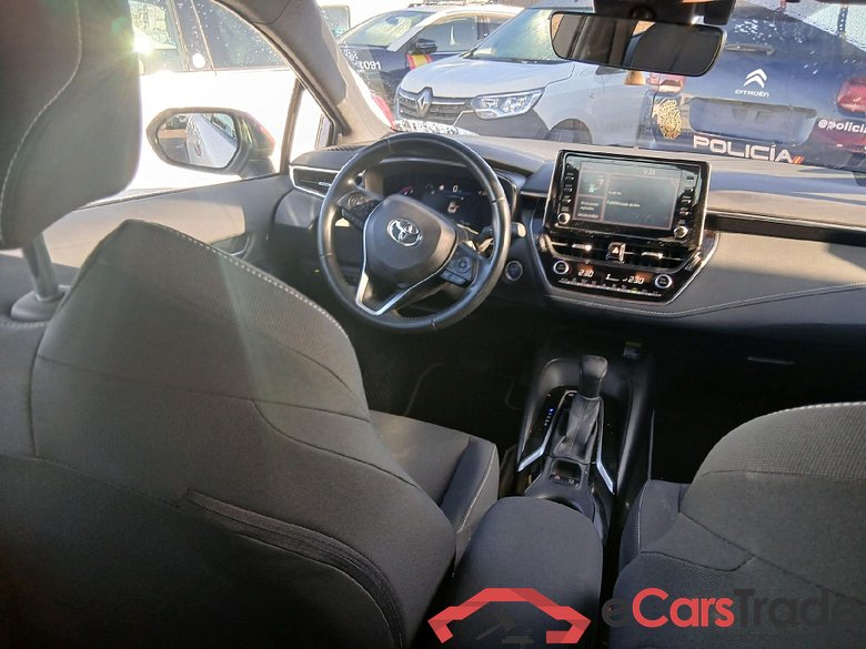 TOYOTA COROLLA 1.8 125H ACTIVE TECH E-CVT #3