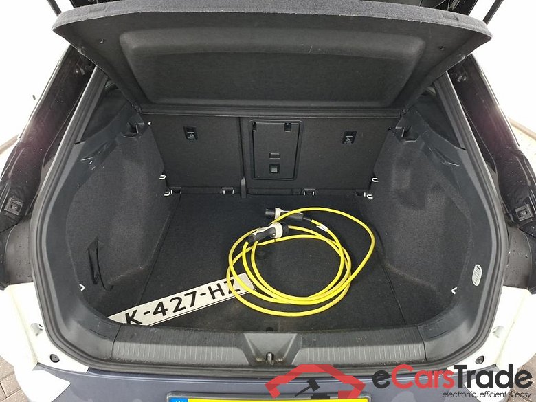 VOLKSWAGEN ID.4 77kWh 1ST Auto 5D 150kW #5