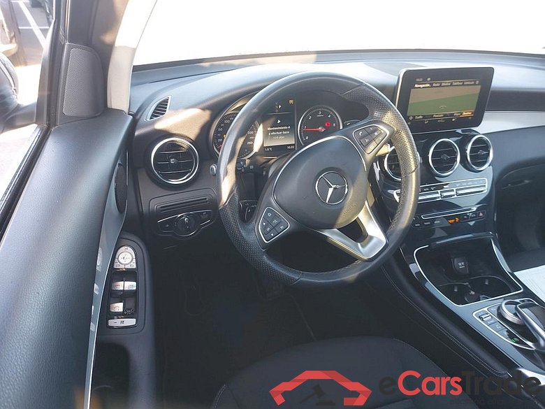 MERCEDES-BENZ Clase GLC / 2015 / 5P / todoterreno GLC 220 d 4MATIC #3