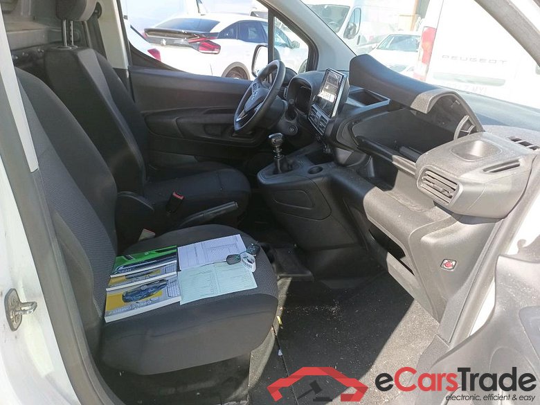 OPEL Combo / 2018 / 3P / furgón derivado de turismo 1.5 TD 75kW (100CV) Express L H1 650kg (AC) #6