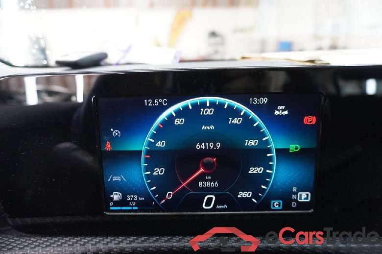 MERCEDES-BENZ A-Klasse A 180 d 8G-DCT 5d 85kW #6