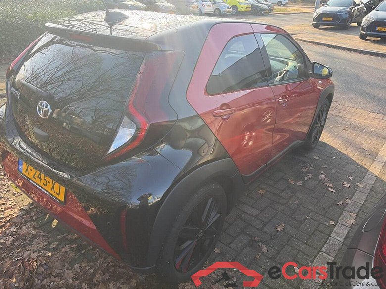 TOYOTA Aygo X 1.0 VVT-i S-CVT Premium #4