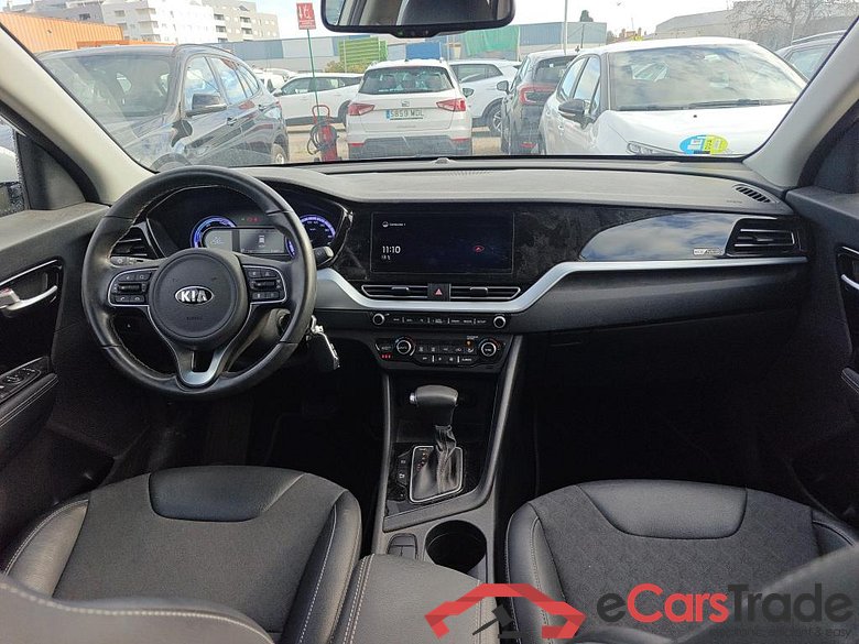 KIA Niro / 2019 / 5P / crossover 1.6 GDi HEV 104kW (141CV) Drive #3