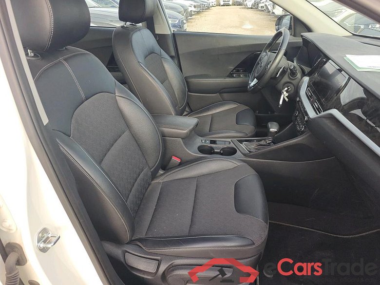 KIA Niro / 2019 / 5P / crossover 1.6 GDi HEV 104kW (141CV) Drive #6