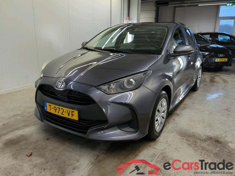 TOYOTA Yaris 1.5 VVT-i Active #1