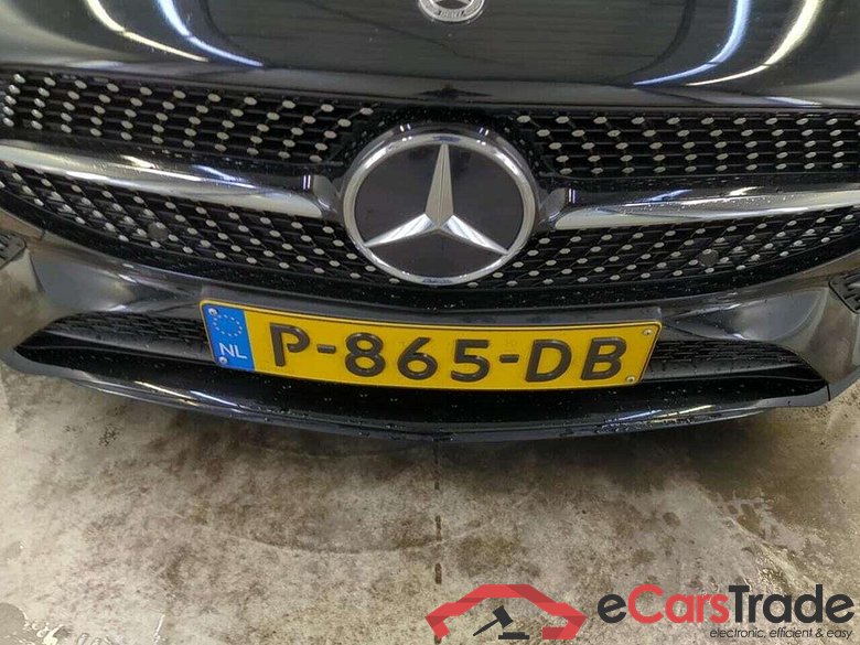 MERCEDES-BENZ CLA-klasse 180 Bus. Sol. AMG #4