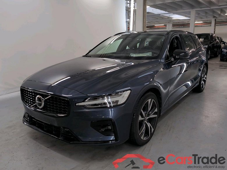 VOLVO V60 2.0 B3 MHEV ULTIMATE DARK DCT #1