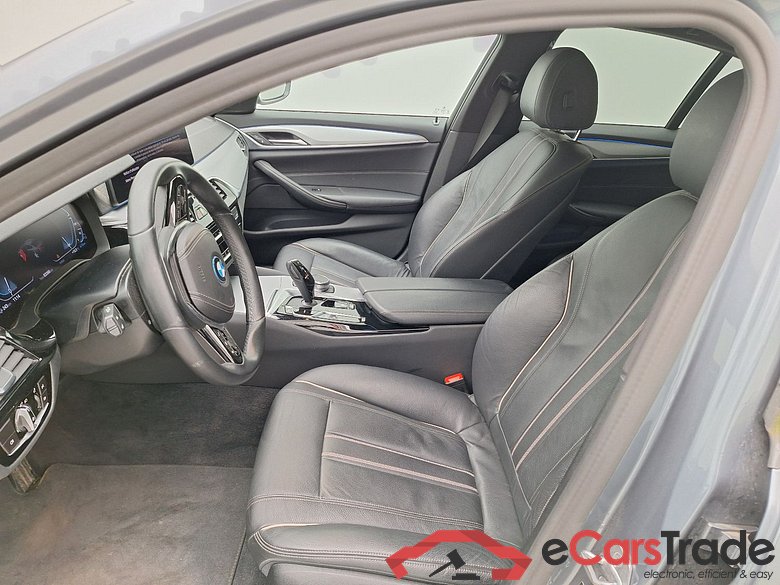 BMW, 5-serie FL'20 PHEV, BMW 5 Reeks Berline 520e 150kW 4d #3
