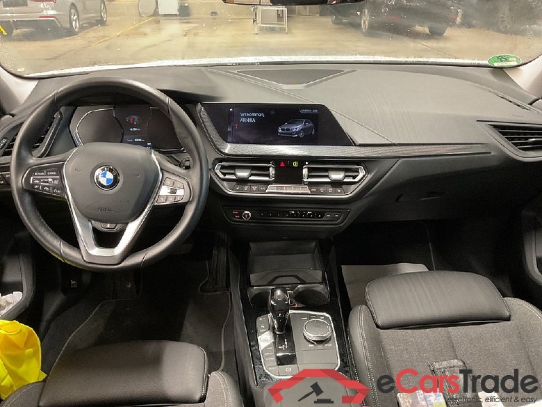 Baureihe 1 Lim. 118 i Sport Line 1.5 103KW AT7 E6dT #3