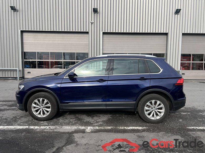 VOLKSWAGEN Tiguan 4 motion