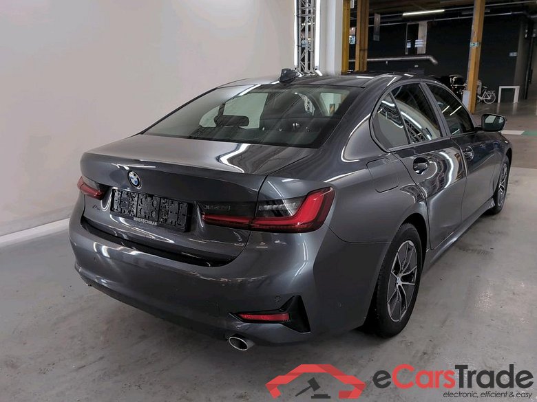 BMW 3 SERIES BERLINE 2.0 318DA (110KW) BERLINE #4