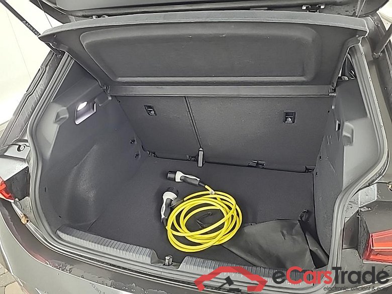 CUPRA Born 58kWh 150kW Essent.+Winterpack KPMG Edition 5D #5