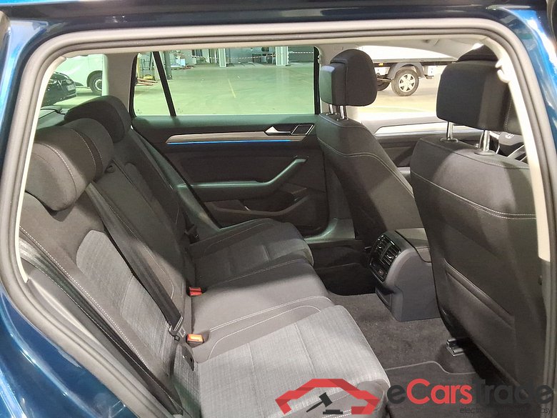 VOLKSWAGEN PASSAT VARIANT DIESEL - 2019 2.0 TDi SCR Style Business DSG #5