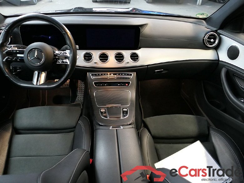 E -Klasse T-Modell E 300 de 4Matic (213.211)AMG 2.0 AMG Line 225KW AT9 E6d #3