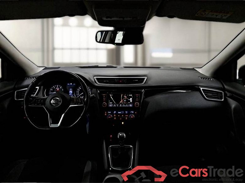 NISSAN QASHQAI / 2017 / 5P / CROSSOVER 1.3 DIG-T 140 BUSINESS #3