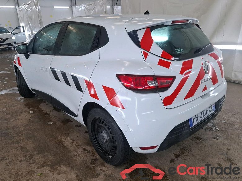 Clio IV Air MediaNav 1.5 dCi 75CV BVM5 E6 #2