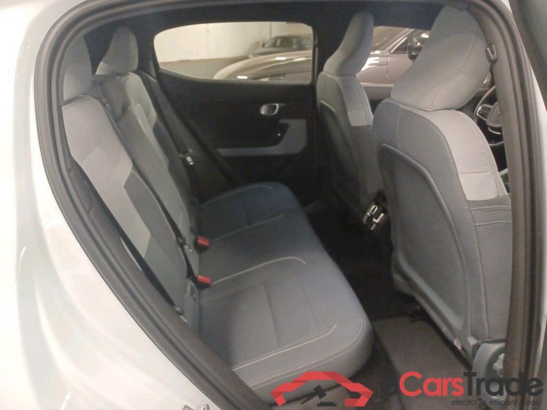 POLESTAR 2 BEV 64KWH SINGLE MOTOR STANDARD RANGE #6