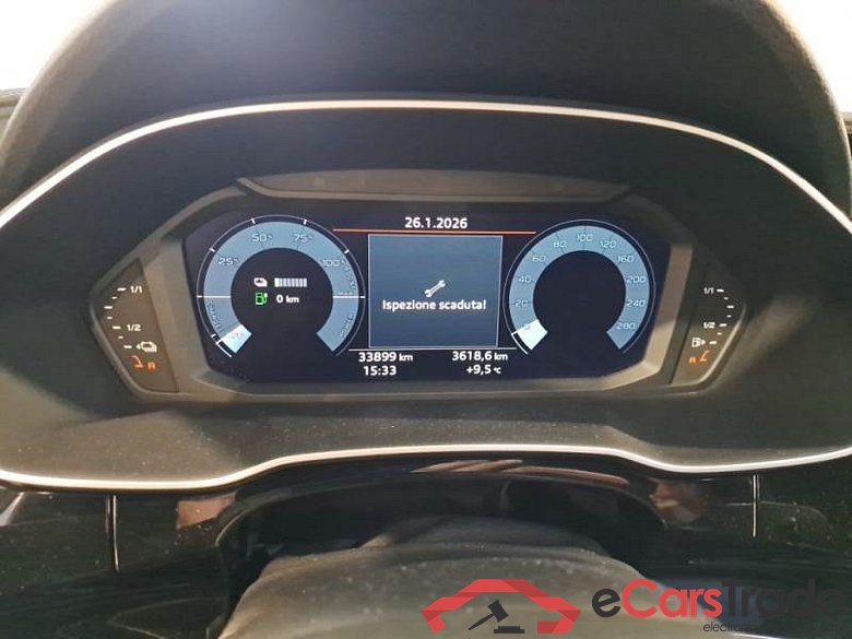 AUDI Q3 SPORTBACK / 2019 / 5P / SUV 45 TFSI E S TRONIC BUSINESS PLUS #4