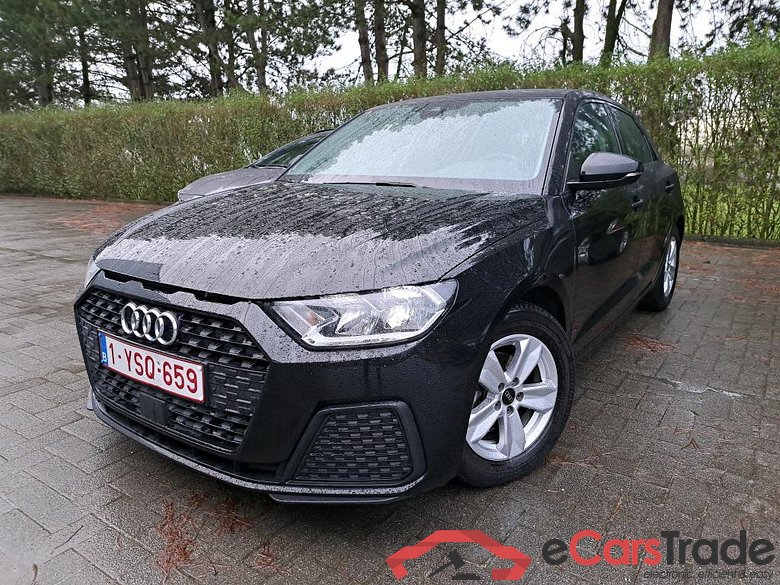 Audi A1 1.0 25 TFSI Virtual Navi Klima PDC ... #1