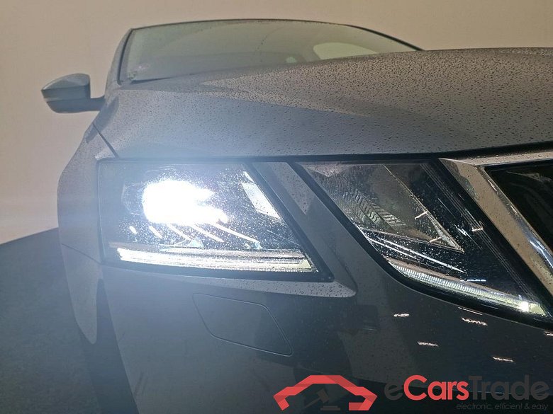SKODA Octavia Combi 85 kW #4