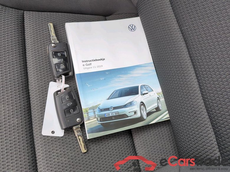 VOLKSWAGEN e-Golf 100 kW #6