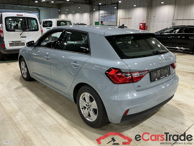 AUDI A1 1.0 25 TFSI ATTRACTION #3