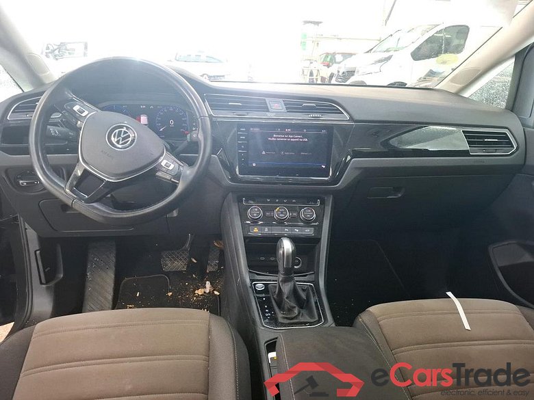 Touran Carat BlueMotion Tech 2.0 TDI 150CV BVA7 E6d #5