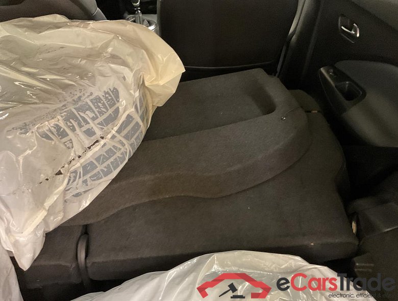 NISSAN Juke Juke 1.0 DIG-T 2WD Acenta (EU6AP) #4