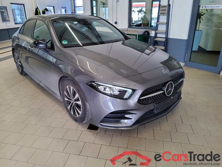 Mercedes-Benz A Limousine (BM 177)(08.2018->) DE - Lim4 A 200 EU6d, Lim. AMG Line (EURO 6d), 2019 - 2022 #2