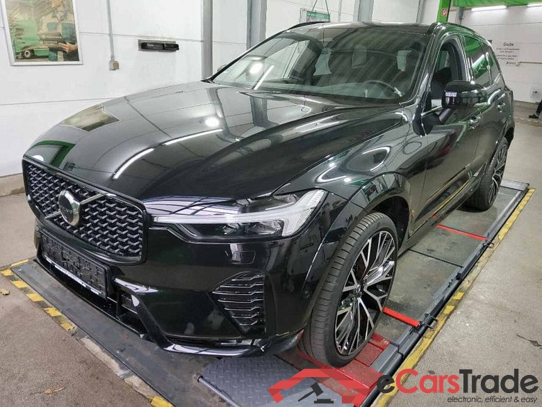 Volvo XC60 (03.2017->) DE - SUV5 B5 (Benzin) 2WD EU6d, R-Design Mild-Hybrid (EURO 6d), (Facelift) 2021 #1