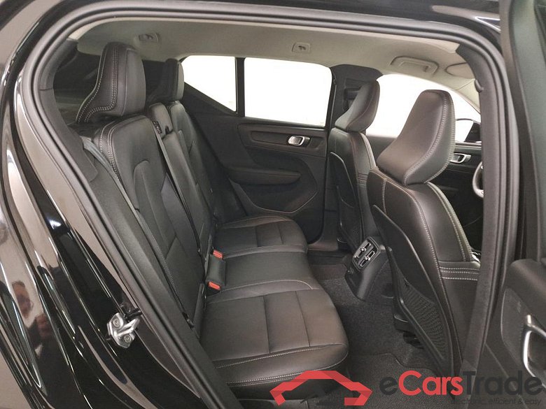 VOLVO XC40 1.5 T4 RECHARGE GEARTR. INSCRIPTION #6