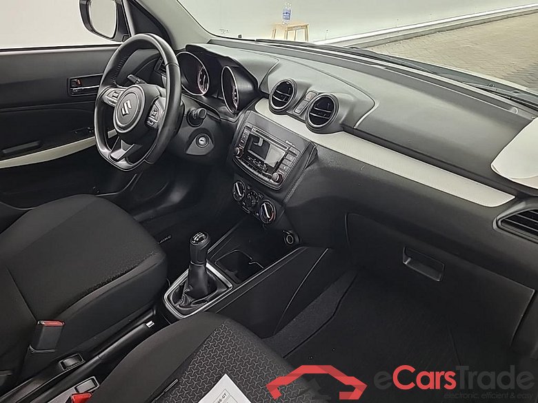 SUZUKI Swift 1.2 Smart Hybrid Comfort 5D 61kW #6