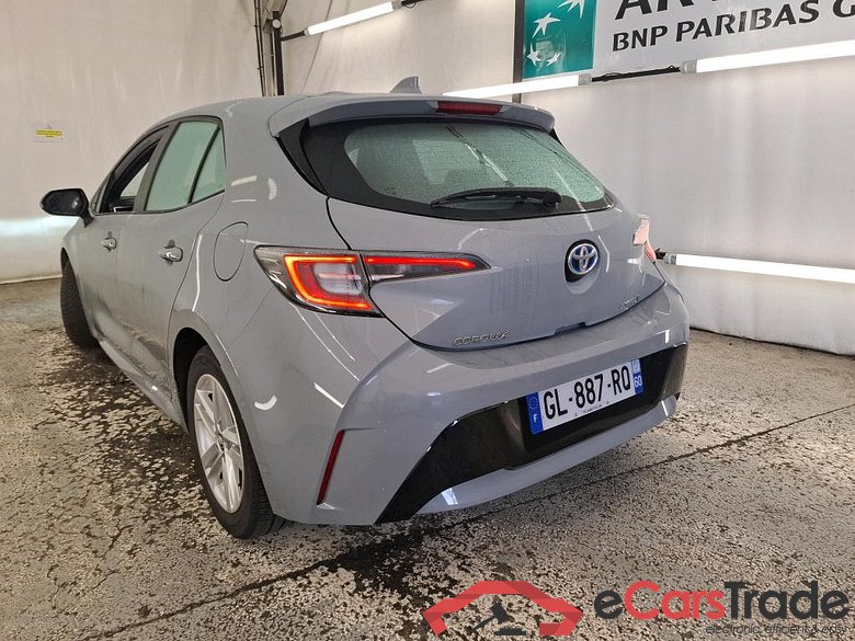 TOYOTA Corolla / 2018 / 5P / Berline Hybride 122h Dynamic Business Beyond Zer #2