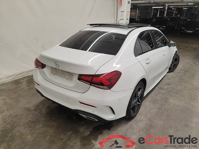 Mercedes-Benz A-Klasse Limousine A 180d Business Solution Aut. 4d #2