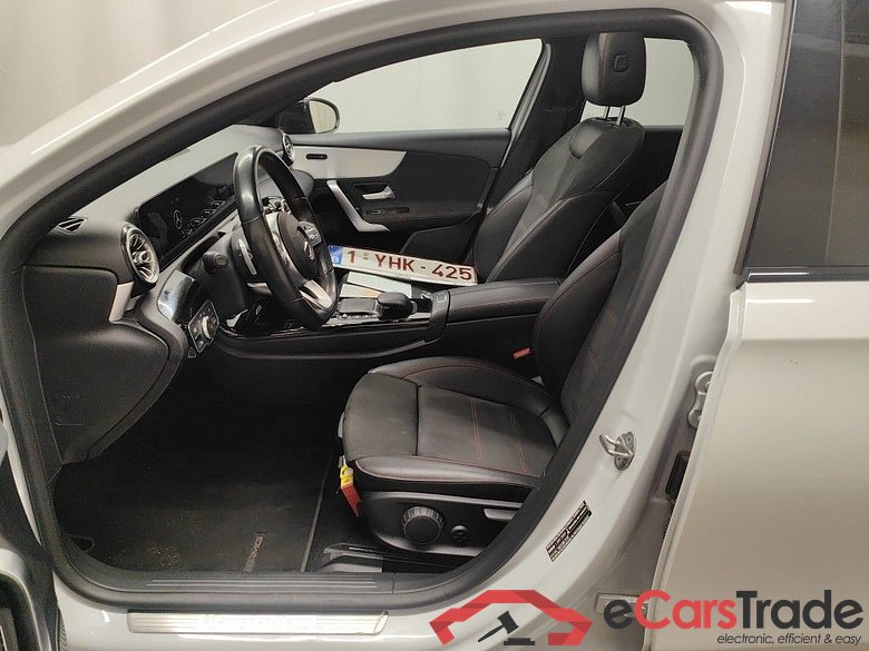 Mercedes-Benz A-Klasse Limousine A 180d Business Solution Aut. 4d #3