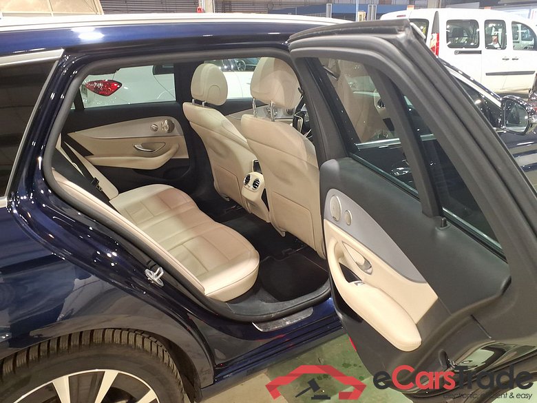 MERCEDES-BENZ E-CLASS BREAK 2.0 E 300 DE AUTO #5