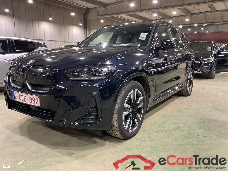 BMW IX3 80KWH AUTO