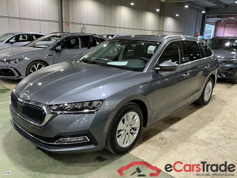 SKODA OCTAVIA COMBI 1.0 TSI 81KW CLEVER #1
