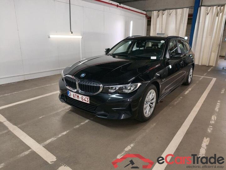 BMW 3 Reeks Touring 3 Reeks Touring 320e (150 kW) (PHEV) 150kW/204pk  5D/P Auto-8 #1