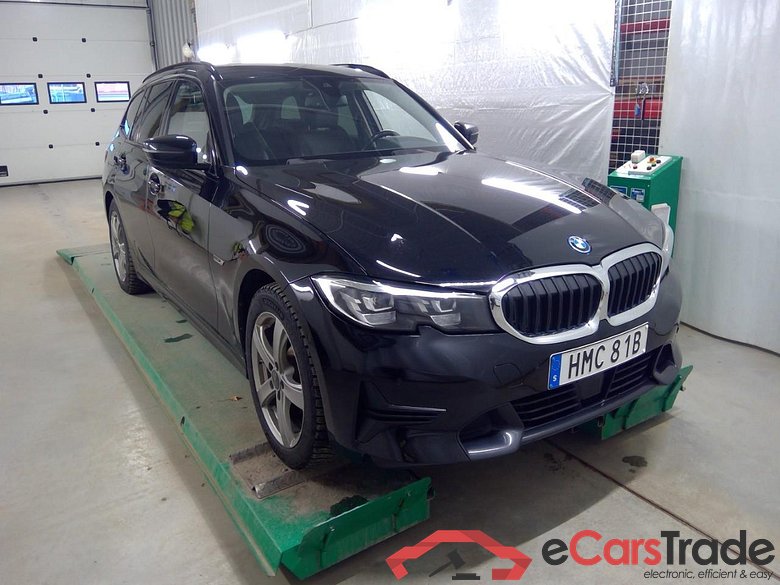 330e Tour. xDr. Connect. Aut #1