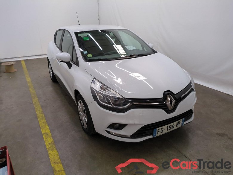 Clio IV Air MediaNav 1.5 dCi 75CV BVM5 E6 #2