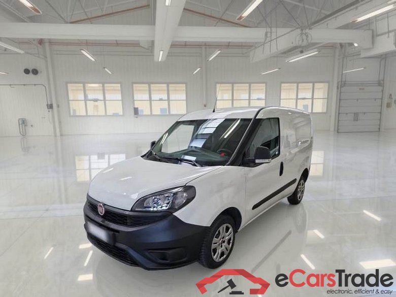 FIAT DOBLÒ CARGO / 2014 / 4P / VETT. FURGONATA CH1 LOUNGE 1.3 MJET 95CV E6D SeS