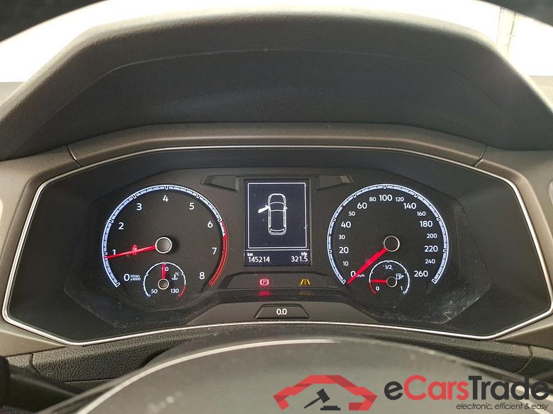 VOLKSWAGEN T-Roc / 2017 / 5P / SUV 1.0 TSI 115 LOUNGE BUSINESS #6