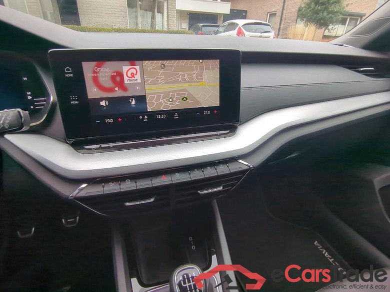 SKODA Octavia Combi 81 kW #3