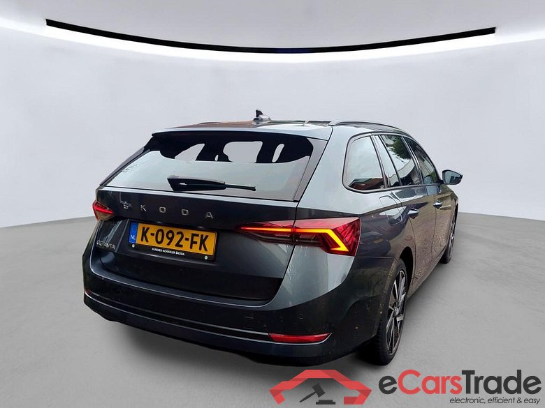 SKODA Octavia Combi 81 kW #5