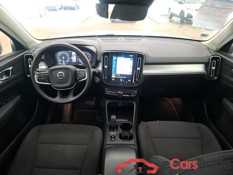 XC40 Momentum 2WD 1.5 130CV BVA8 E6d #5